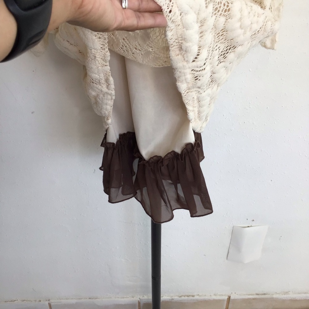 A'Reve Women Chic Sheer Cream Dolly/Olive Lace Detail Brown Ruffle Tier Dress M - Picture 6 of 11
